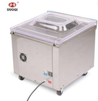 Microordenador programado para sellar rápidamente carne verduras frutas mantenerlas frescas y portátiles