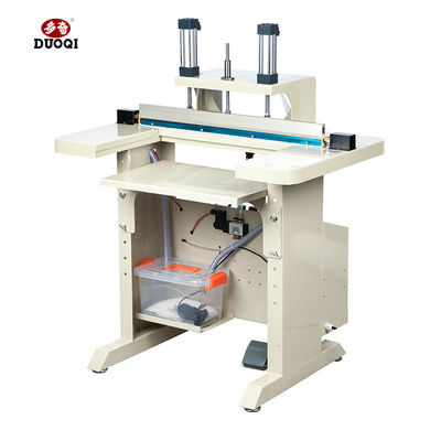 25 piezas/min Máquina de sellado de plástico de pulso de pie neumático vertical